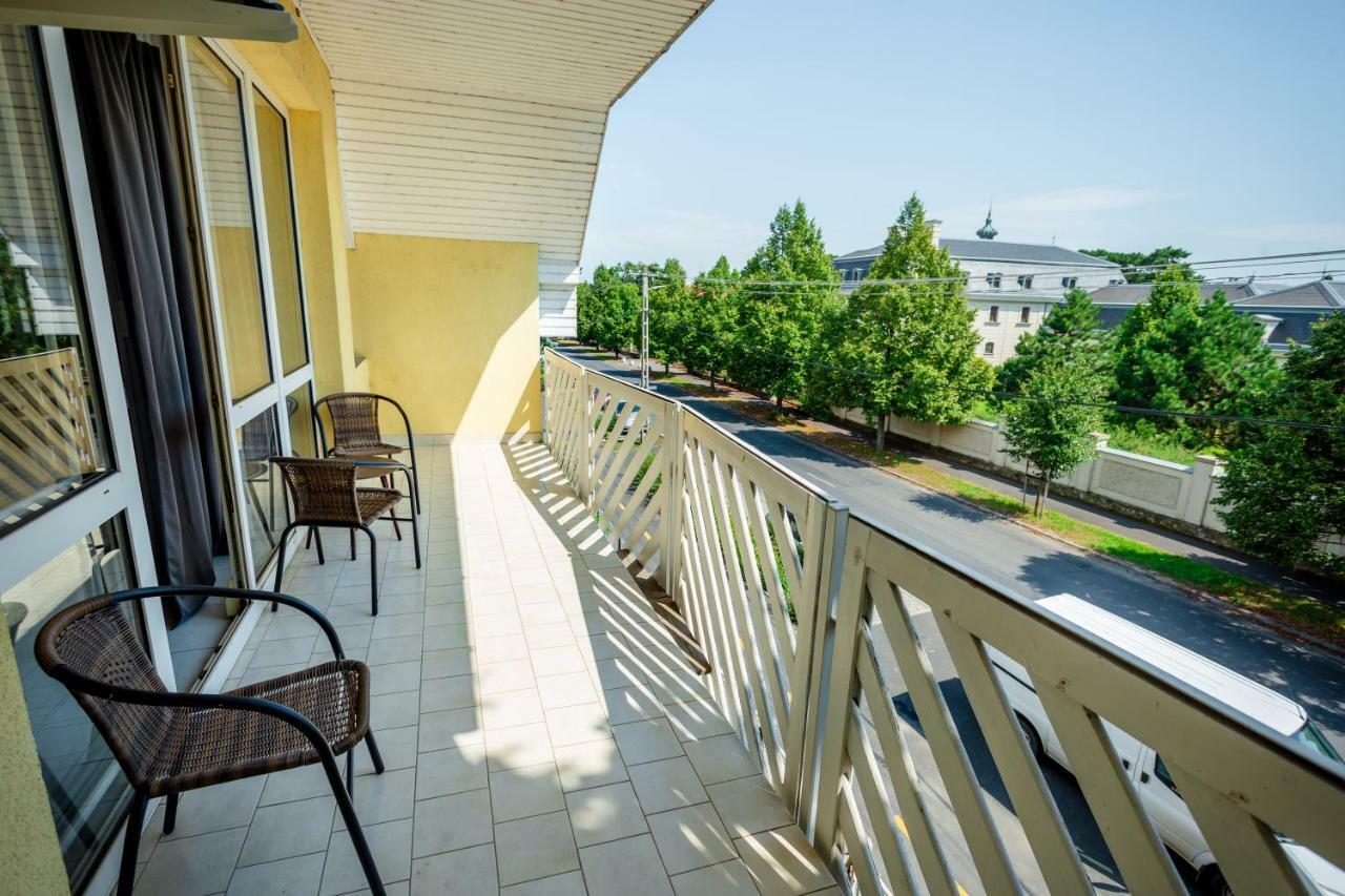 Apartamento Teraszos vendégház Keszthely Exterior foto